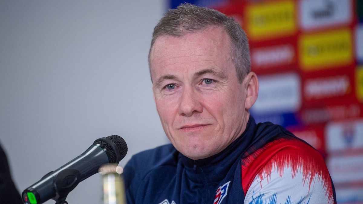 Psal detektivky, teď trénuje Faery. Pokusíme se Čechy poprvé porazit, říká